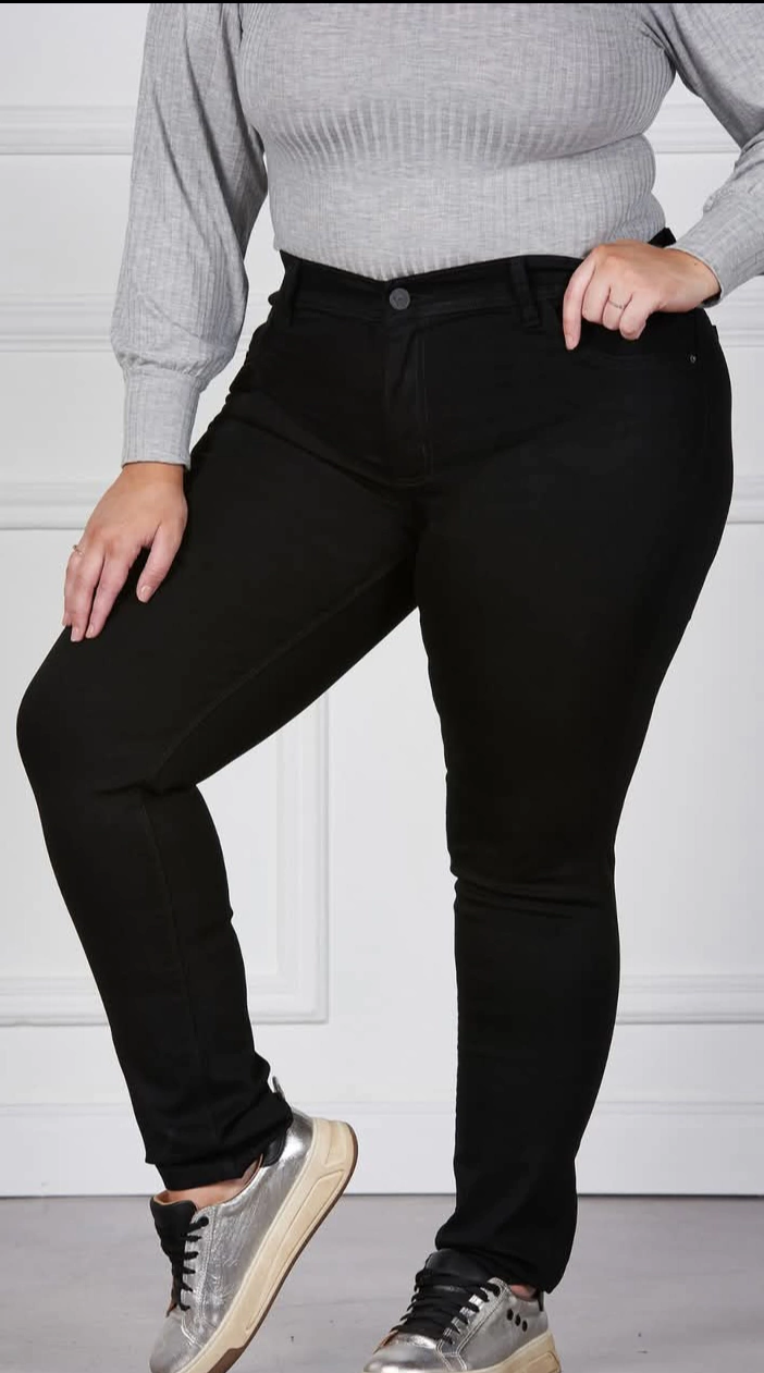 Jeans Clasico Negro