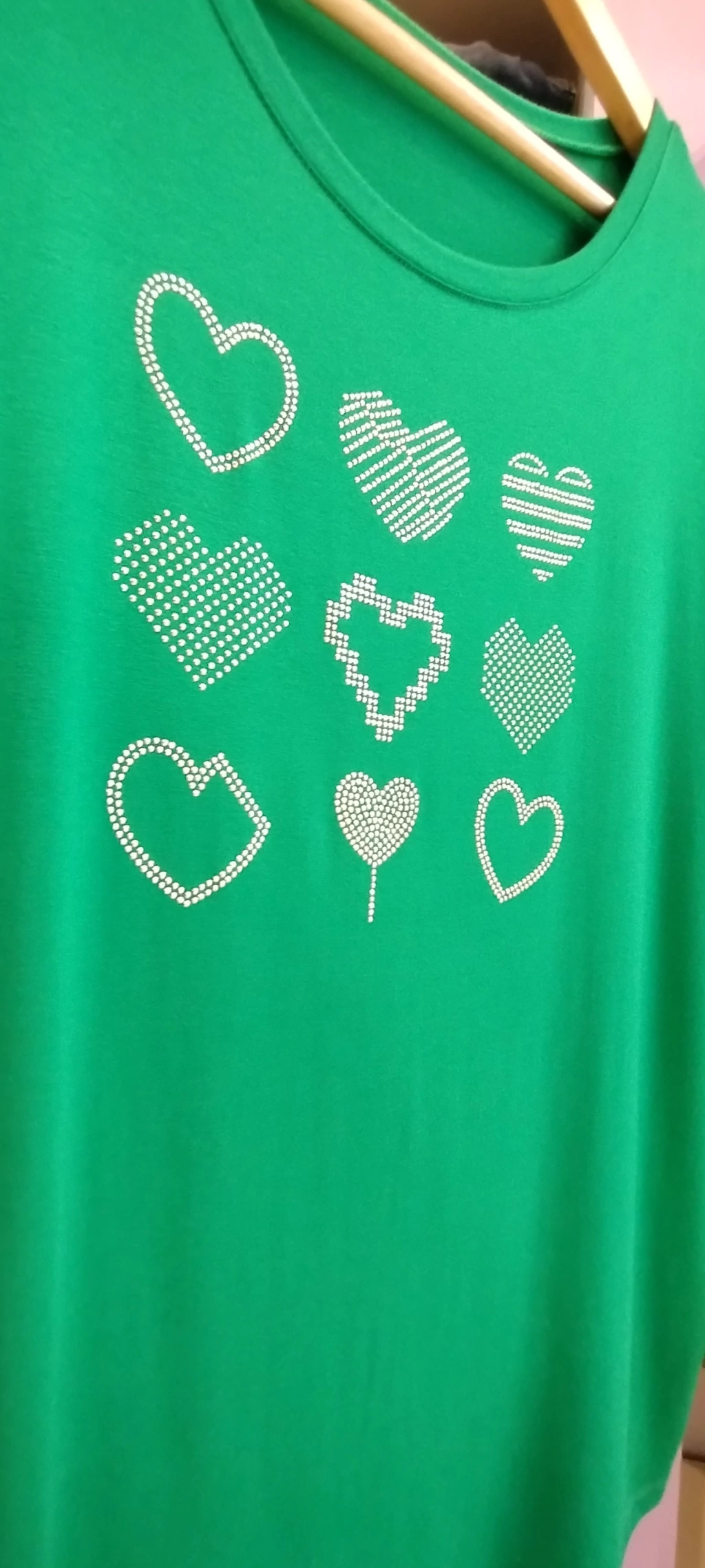 Remera 9 corazones